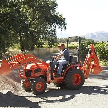 New Kubota Tractors | F&W Equipment | Orange, CT